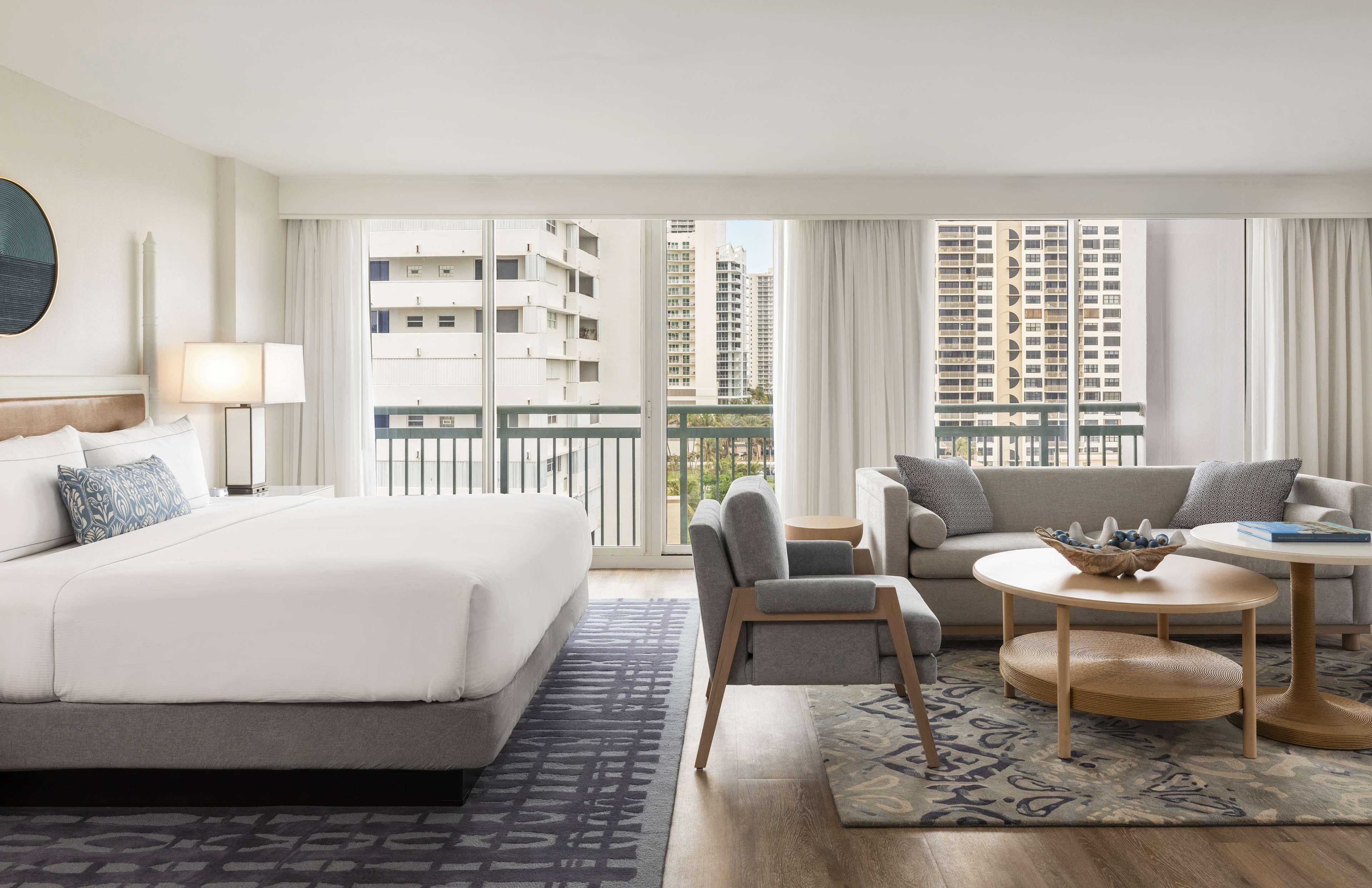ฮิลตัน ซิงเงอร์ ไอส์แลนด์ โอเชียนฟรอนต์ ปาล์ม บีช รีสอร์ต Hotel ริเวียราบีช ภายนอก รูปภาพ