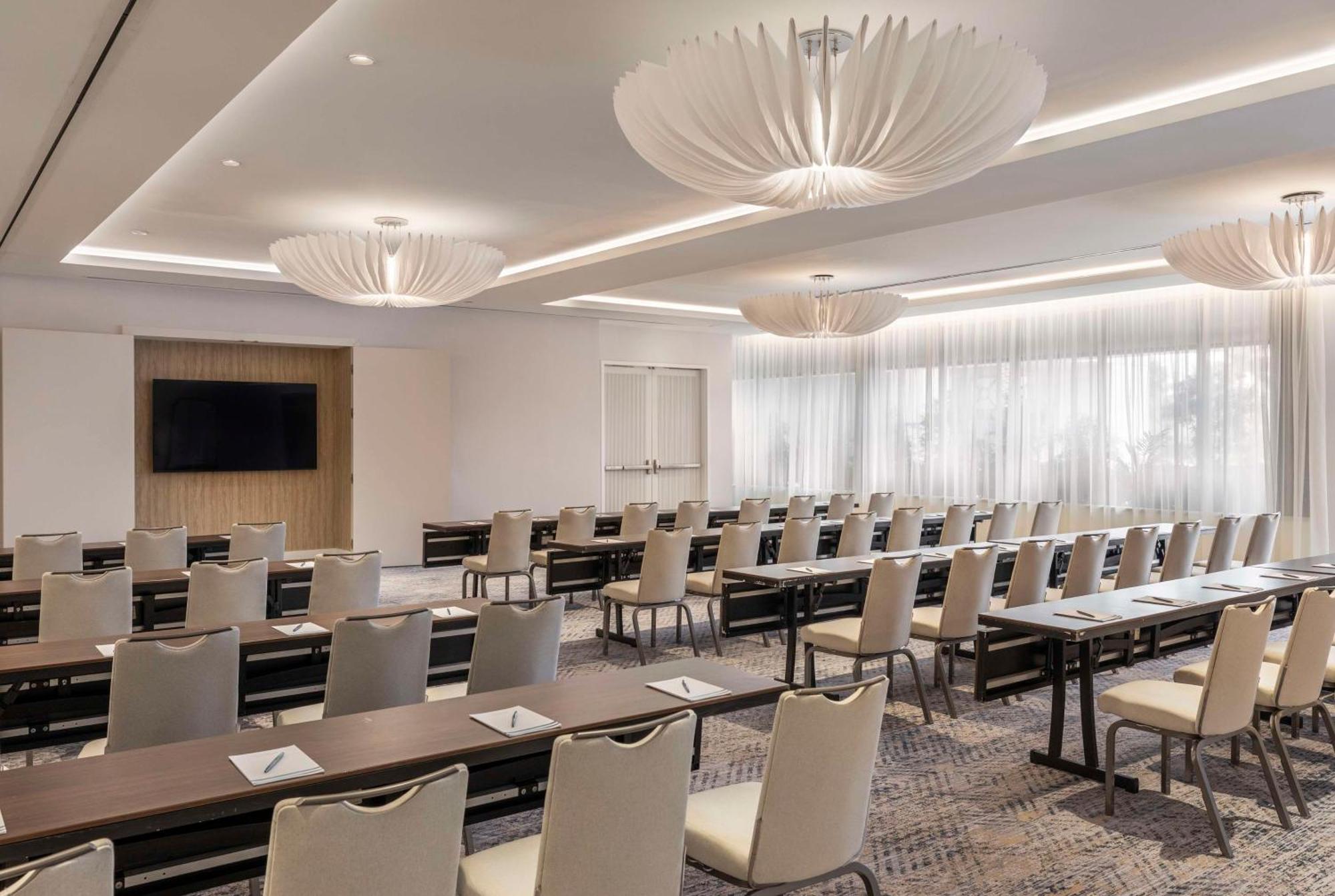 ฮิลตัน ซิงเงอร์ ไอส์แลนด์ โอเชียนฟรอนต์ ปาล์ม บีช รีสอร์ต Hotel ริเวียราบีช ภายนอก รูปภาพ